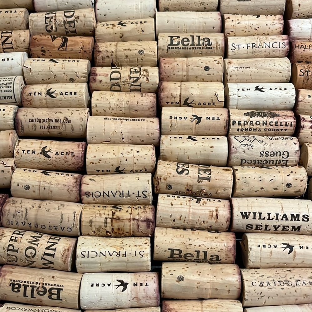 Premium Recycled Corks Natural Wine Corks- 150 Count. Great for crafting!